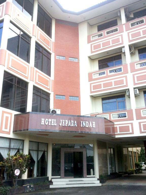 Jepara Indah Hotel Værelse billede