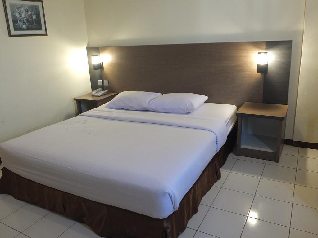 Jepara Indah Hotel Værelse billede