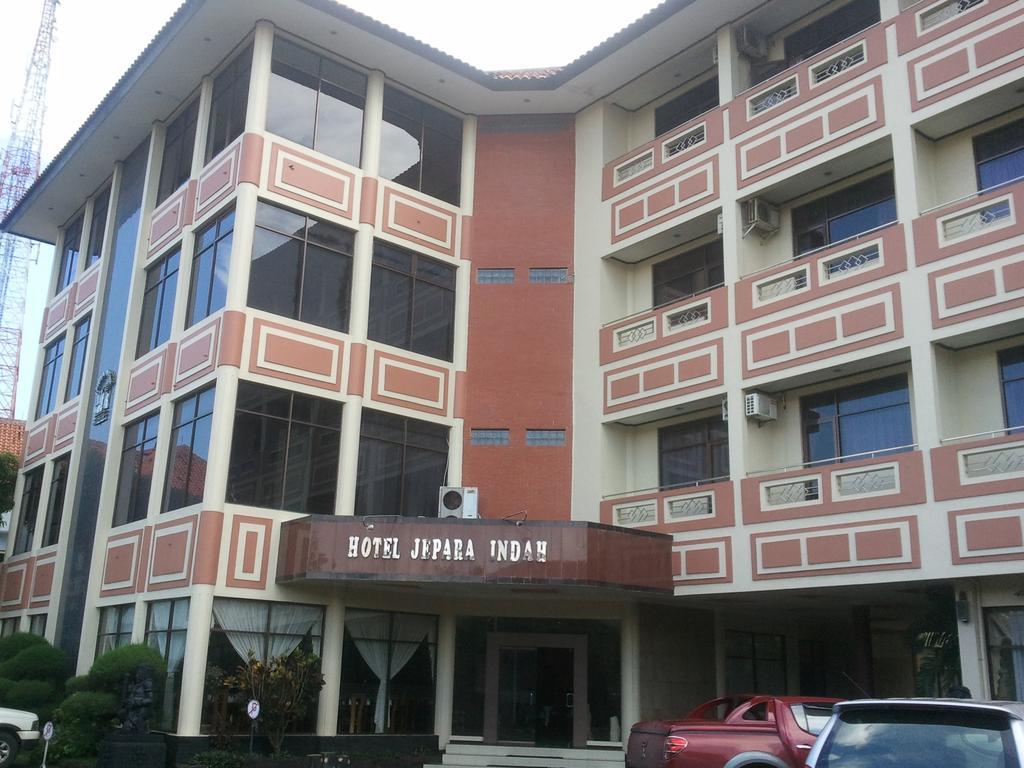 Jepara Indah Hotel Eksteriør billede