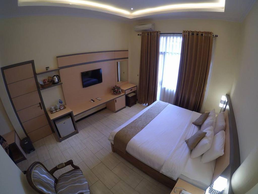 Jepara Indah Hotel Eksteriør billede